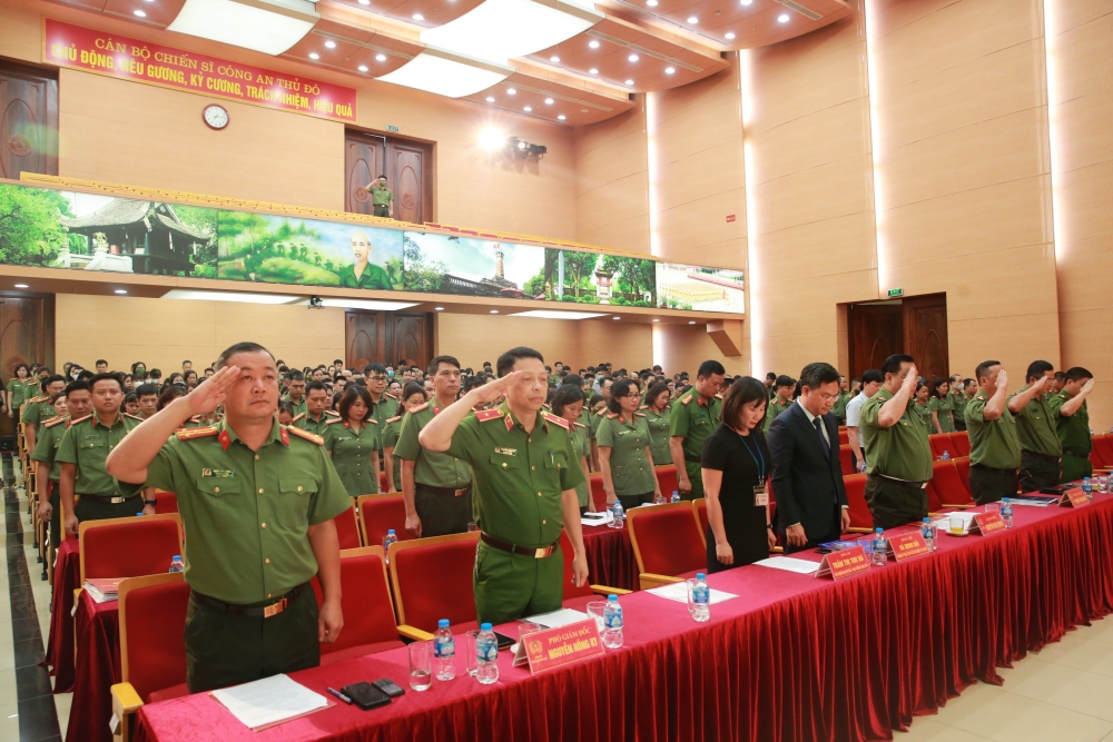 Công an thành phố Hà Nội phát động phong trào thi đua học tập gương dũng cảm của các liệt sĩ