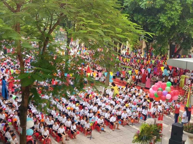 Chính sách nhân văn, cụ thể hóa chủ trương coi "giáo dục là quốc sách hàng đầu"