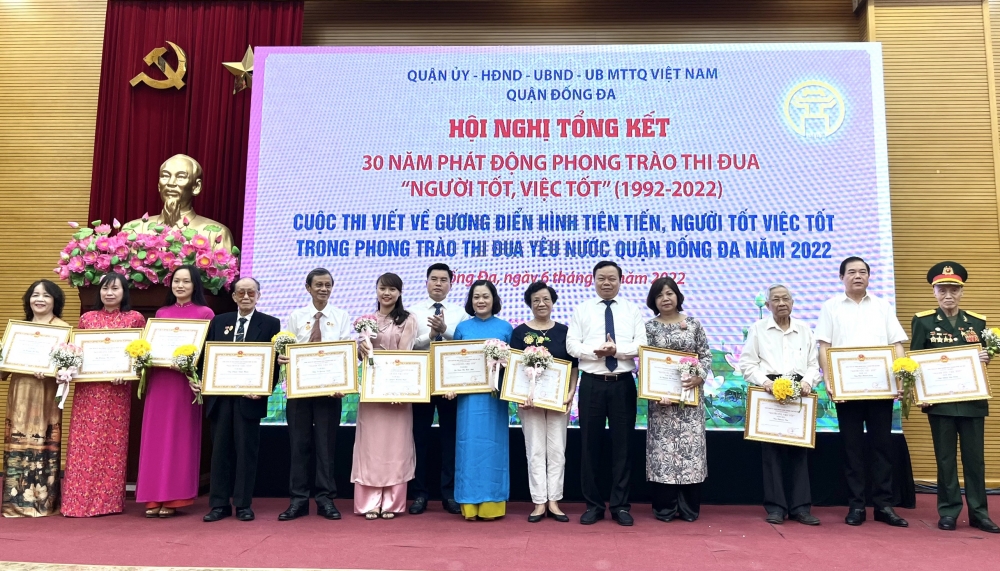 Quận Đống Đa: Khen thưởng tập thể, cá nhân đạt danh hiệu “Người tốt, việc tốt”