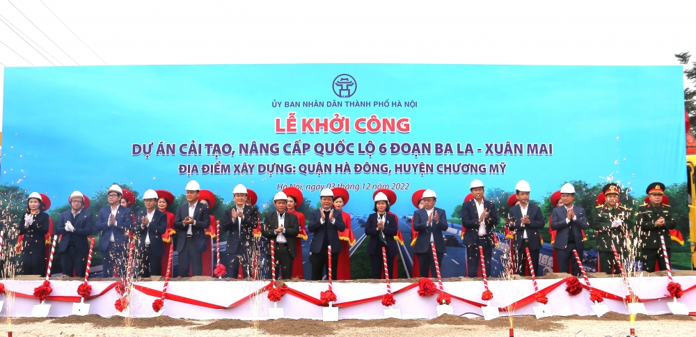 Khởi công dự án mở rộng Quốc lộ 6, đoạn Ba La - Xuân Mai