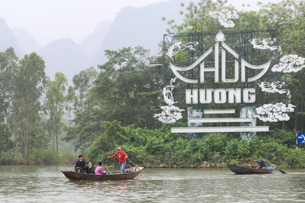 Bảo tồn, phát huy giá trị di tích lịch sử và danh lam thắng cảnh quốc gia đặc biệt Chùa Hương