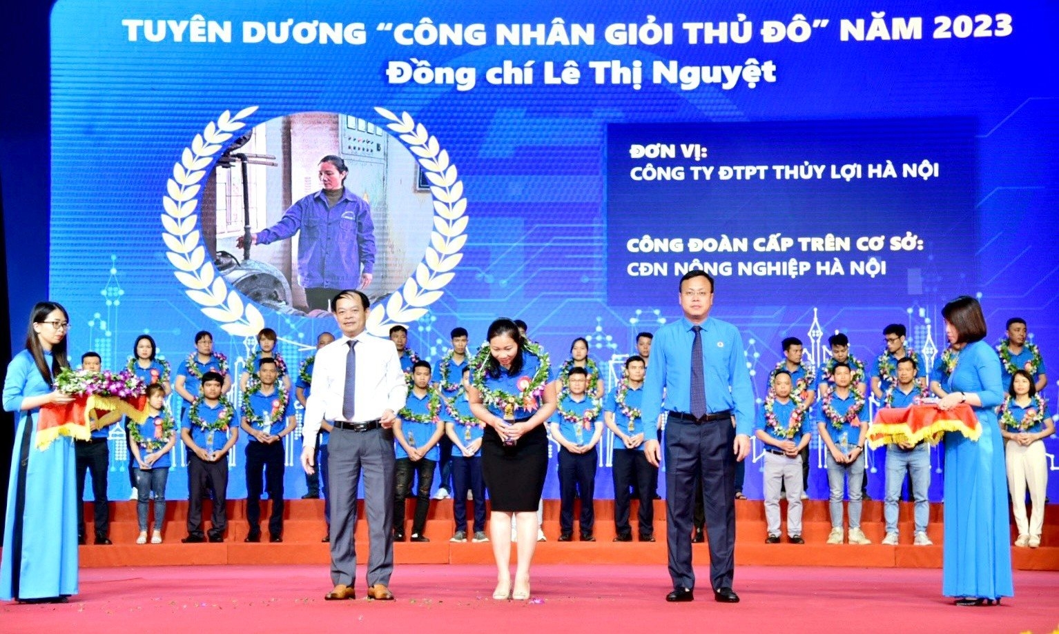 TRỰC TUYẾN: Tưng bừng ngày hội tôn vinh Công nhân giỏi Thủ đô năm 2023