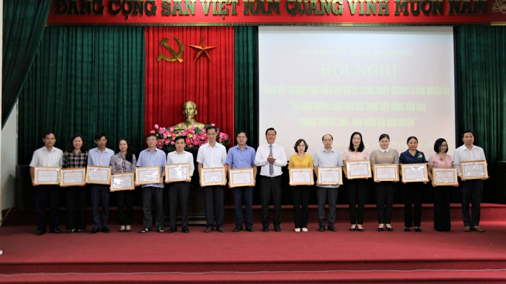 Huyện Đan Phượng đẩy mạnh phong trào “Toàn dân đoàn kết xây dựng đời sống văn hóa”