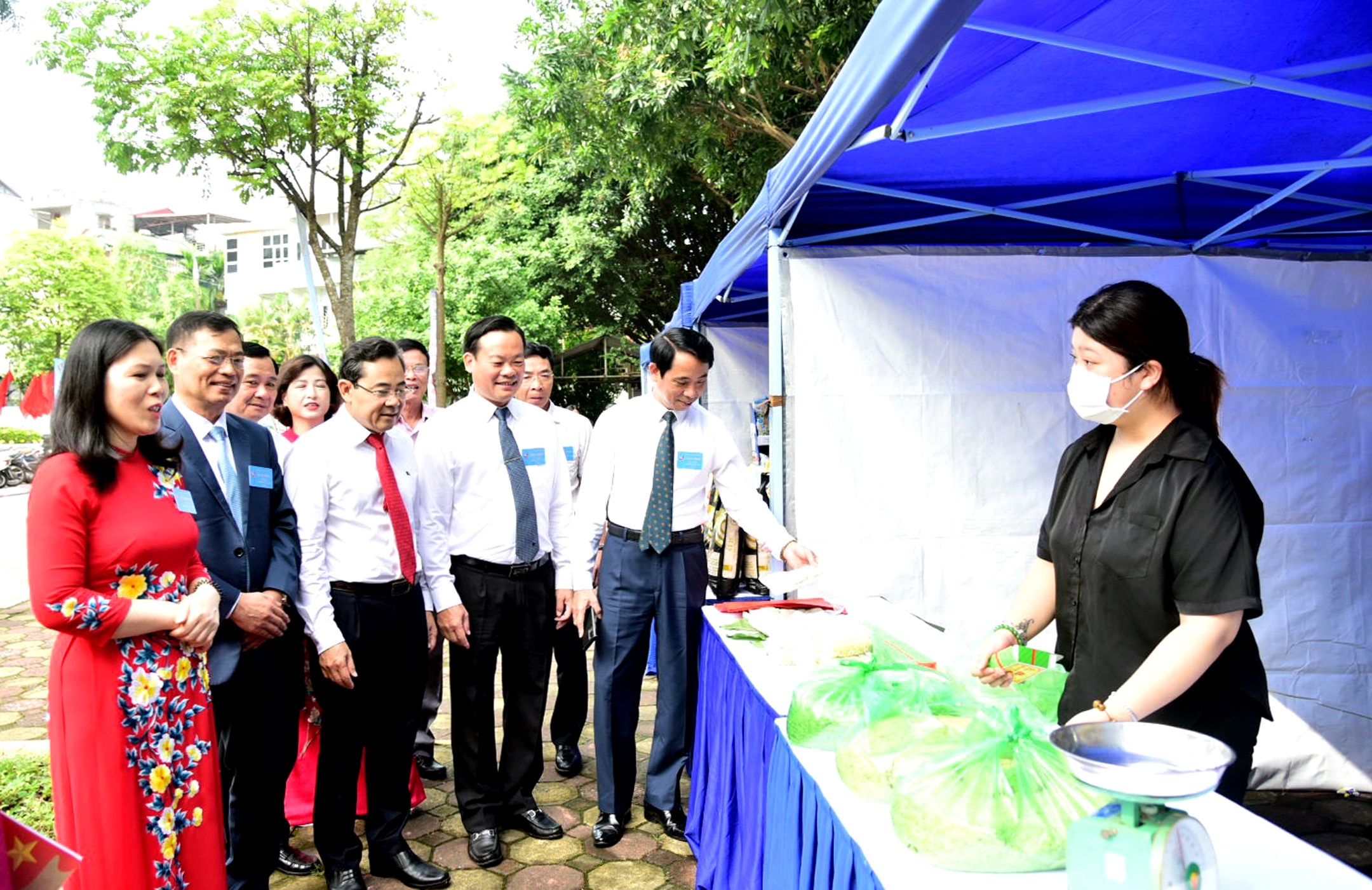 [HÌNH ẢNH]: Khai mạc Đại hội Công đoàn quận Cầu Giấy lần thứ VI, nhiệm kỳ 2023 - 2028