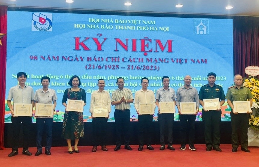 Báo chí Hà Nội phản ánh nhanh nhạy, kịp thời các mặt đời sống của Thủ đô và đất nước