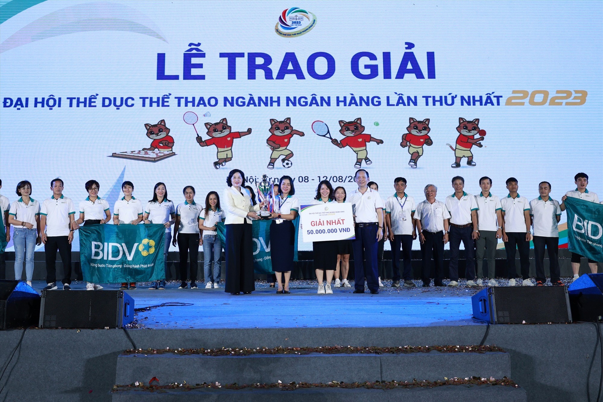 Bế mạc Đại hội Thể dục thể thao ngành Ngân hàng lần thứ Nhất