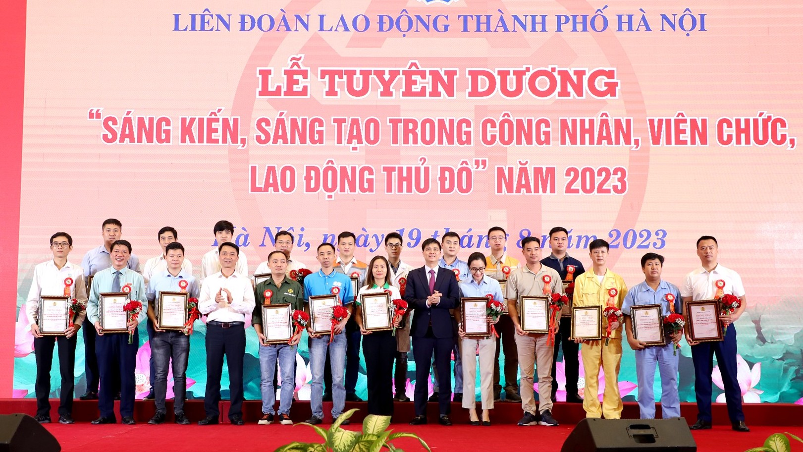 Tưng bừng ngày hội tuyên dương cán bộ Công đoàn cơ sở và tôn vinh thợ giỏi, lao động sáng tạo Thủ đô năm 2023