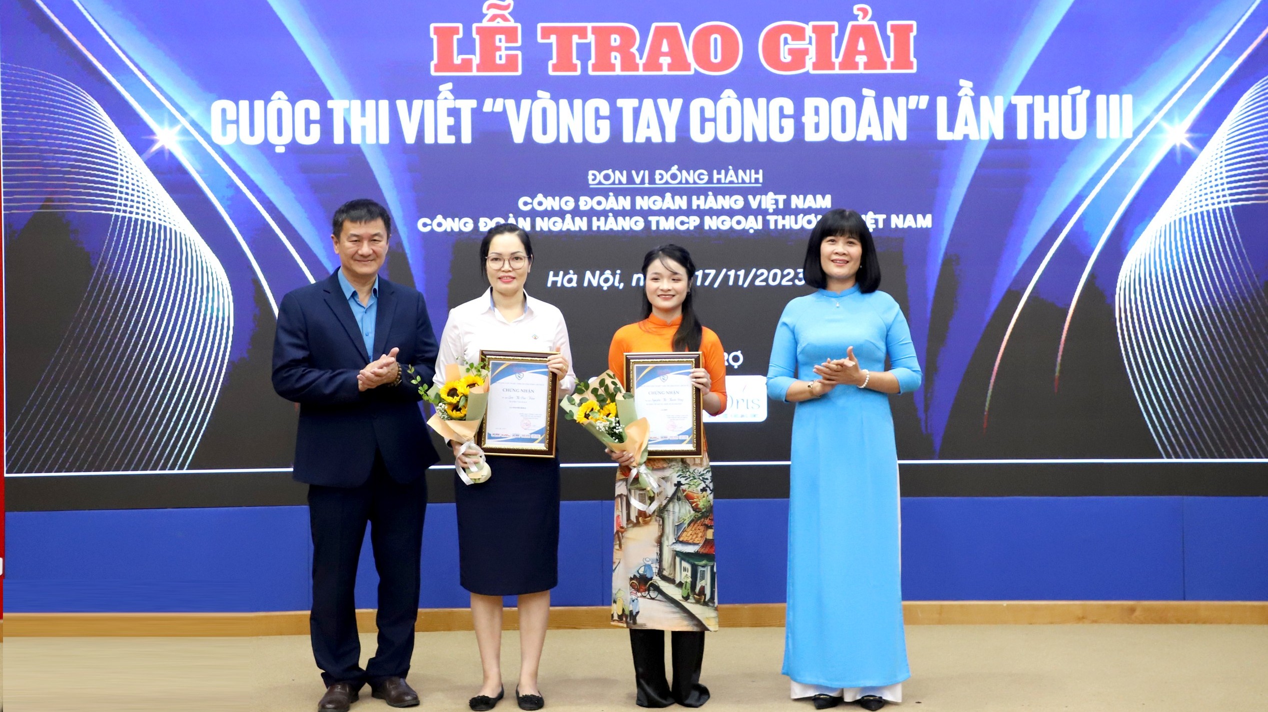 Trao giải thưởng Cuộc thi viết “Vòng tay Công đoàn” lần thứ III