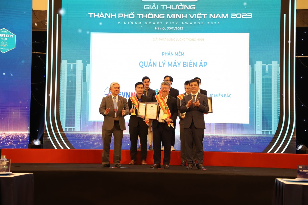 EVNNPC nhận giải thưởng Thành phố Thông minh Việt Nam 2023