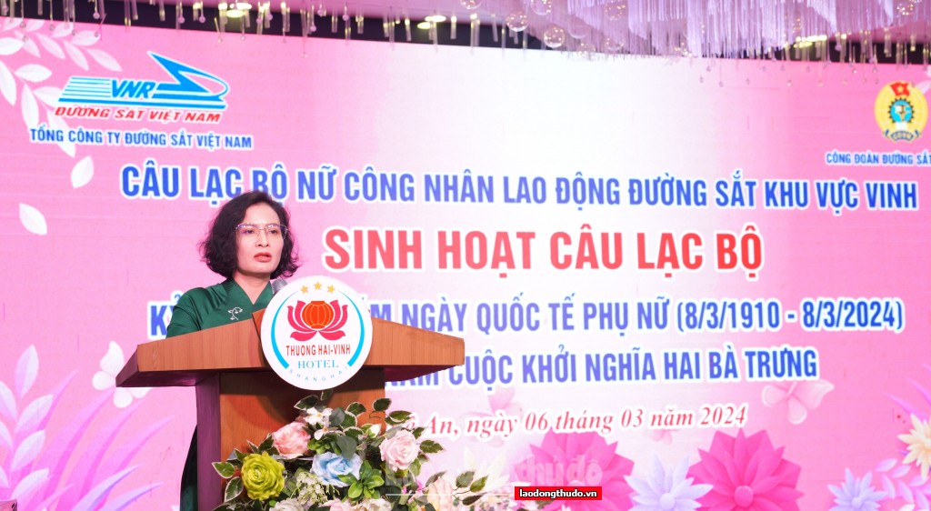 Phát huy truyền thống chăm lo cho nữ CNVCLĐ Đường sắt khu vực Vinh