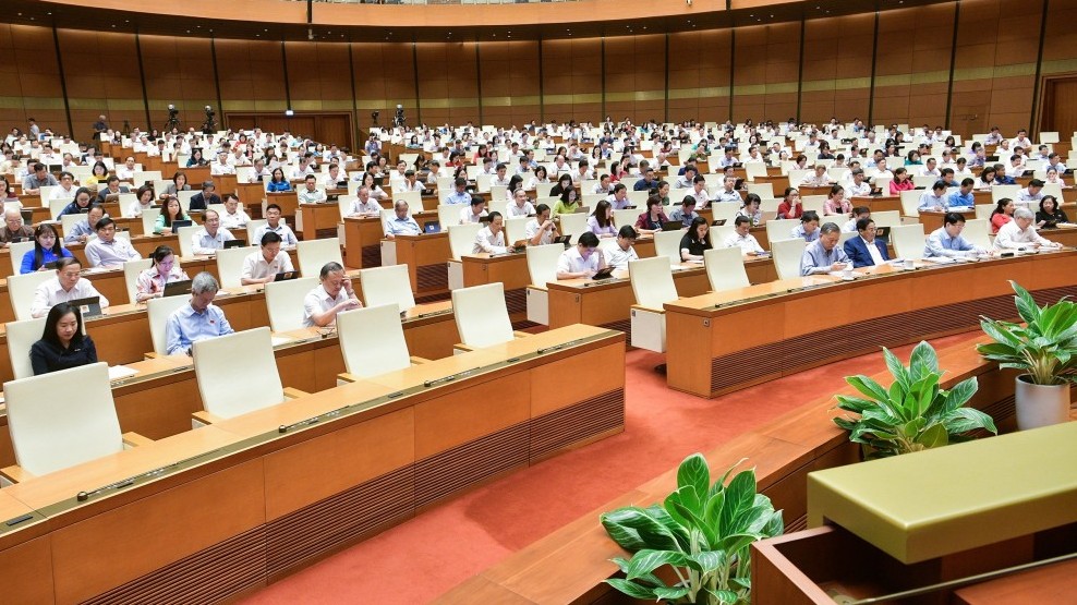 Hôm nay (17/6), Quốc hội thảo luận về Dự án Luật Công chứng (sửa đổi), Luật Thuế giá trị gia tăng (sửa đổi)