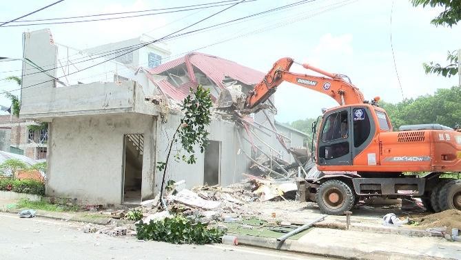 Quản lý trật tự xây dựng tại Hà Nội: Tích cực hơn nhưng vẫn chưa đồng đều