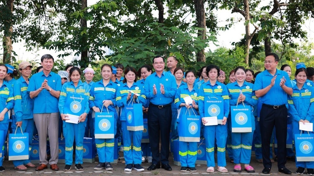 Tập trung nguồn lực chăm lo phúc lợi cho đoàn viên, người lao động trong tình hình mới