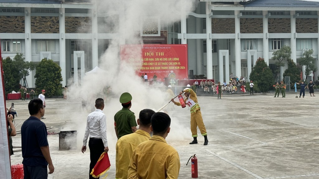 Đề nghị tập trung đầu tư phương tiện phòng cháy, chữa cháy