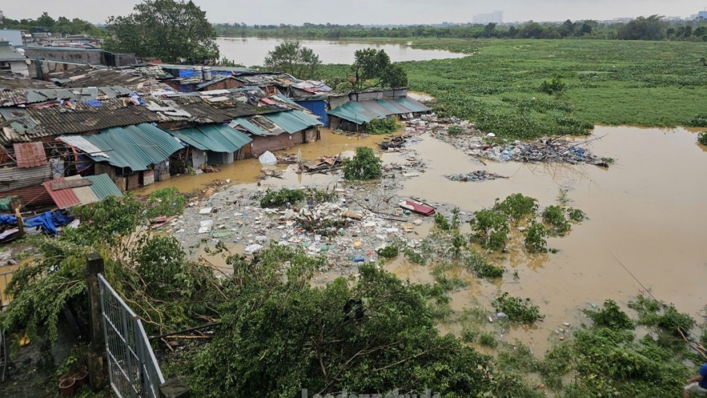 Hà Nội: Hỗ trợ kịp thời người dân, doanh nghiệp khắc phục hậu quả bão số 3