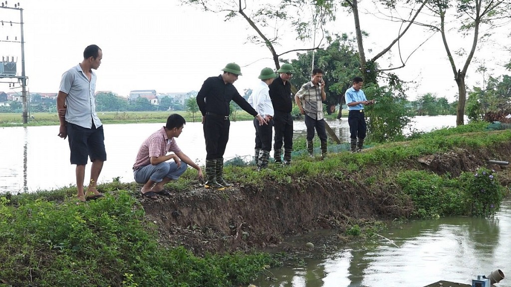 Huyện Thanh Oai: Huy động lực lượng xử lý kịp thời sự cố kênh Yên Cốc