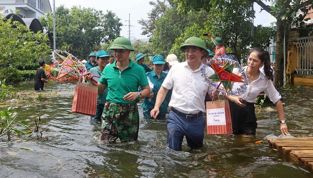 Sơn Tây: Hoãn tổ chức kỷ niệm 100 năm thành lập để tập trung khắc phục hậu quả bão số 3