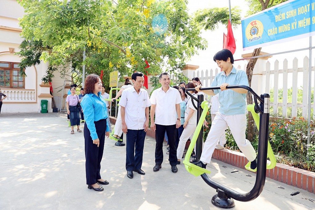 “Xây dựng nếp sống văn hóa công nghiệp”: Vì sự lớn mạnh công nhân Thủ đô trong kỷ nguyên số