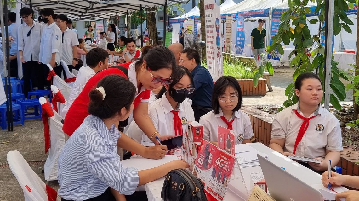 Cơ hội tốt để lực lượng lao động trẻ tiếp cận thị trường lao động