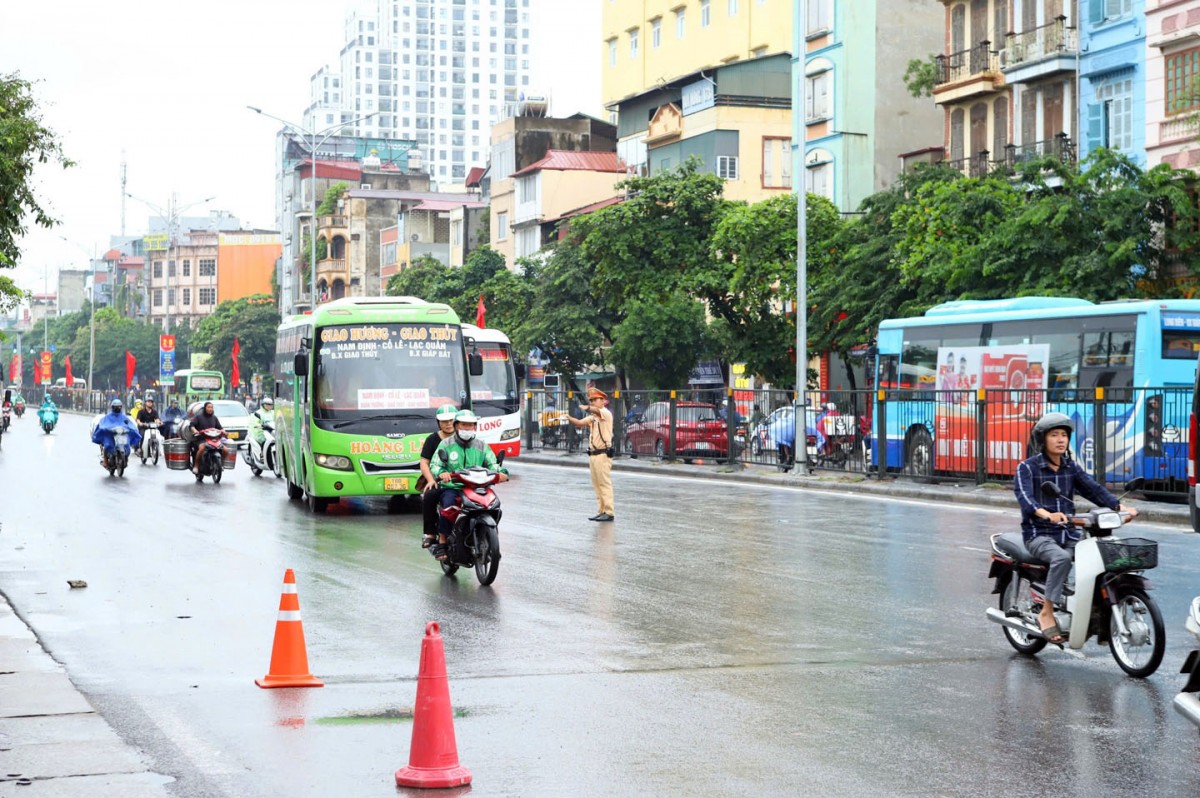 Khuyến khích người dân phản ánh nhà xe vi phạm: Thêm kênh thông tin xử lý “nóng”