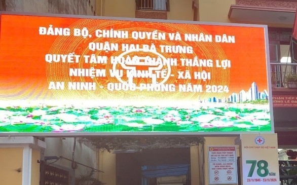 Quận Hai Bà Trưng giới thiệu hệ thống 18 bảng thông tin điện tử công cộng