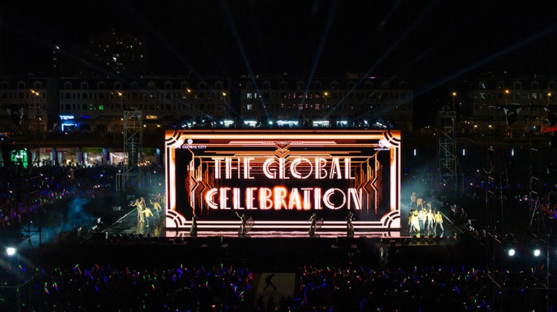 Tưng bừng chào đón năm mới “cực chất” The Global Celebration Countdown Party