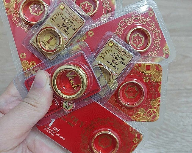 Giá vàng hôm nay (17/5): Vàng trong nước đảo chiều tăng nhẹ