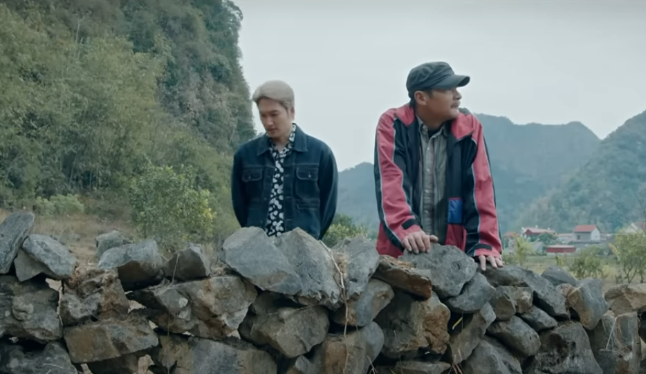 “Những chặng đường bụi bặm” tập 22: Ông Nhân đứng trước lựa chọn nói ra sự thật với con trai