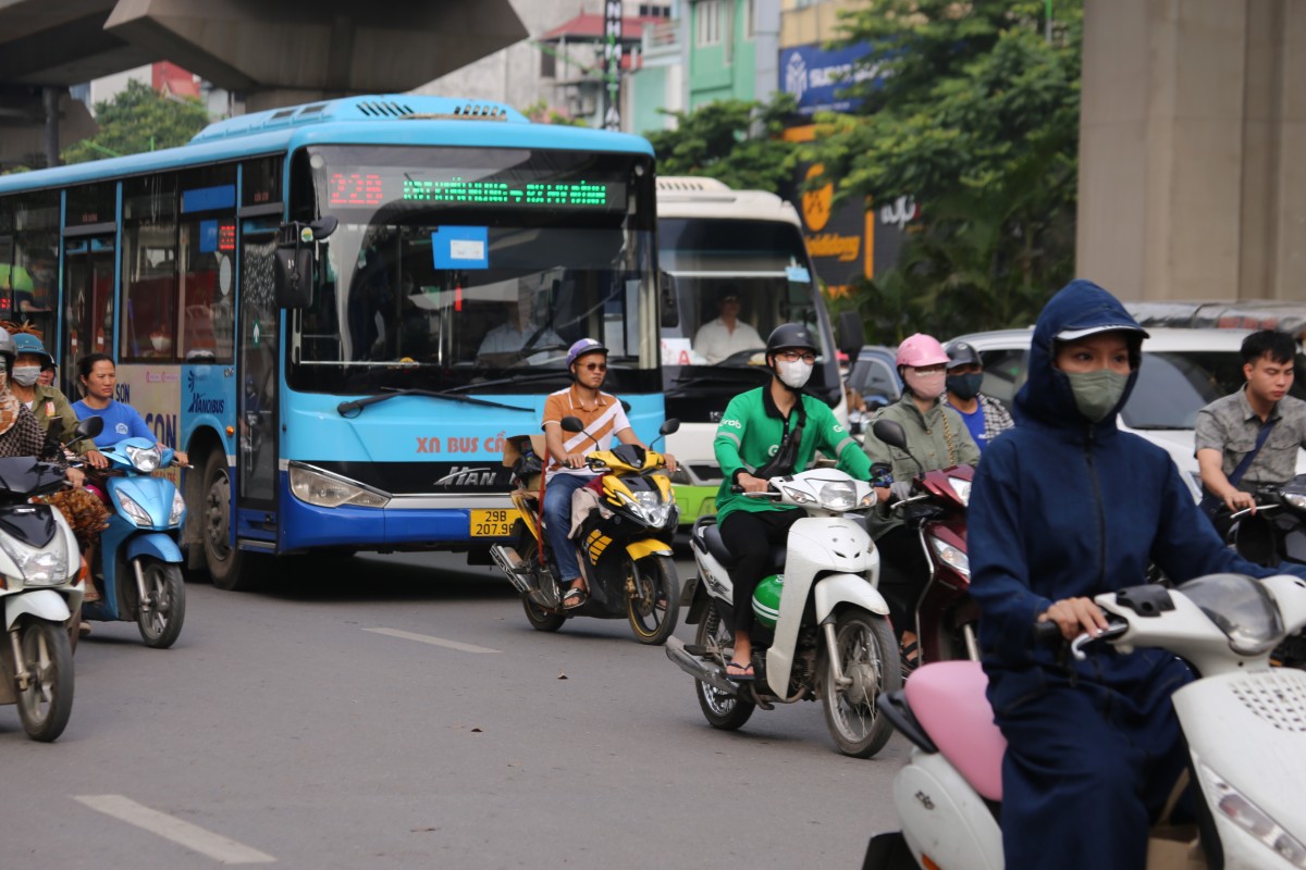 Xe buýt cần thay đổi thế nào để tăng sức hấp dẫn?