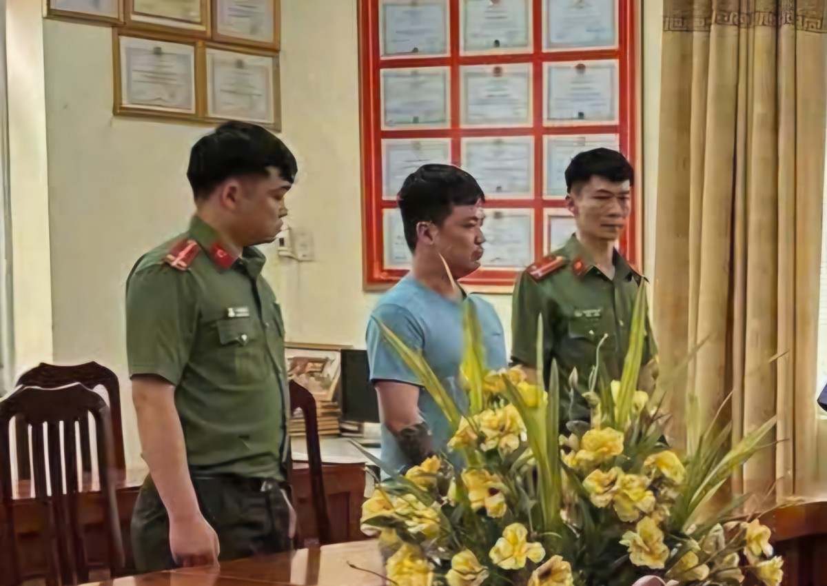 Nóng: Tiktoker Lê Việt Hùng bị bắt