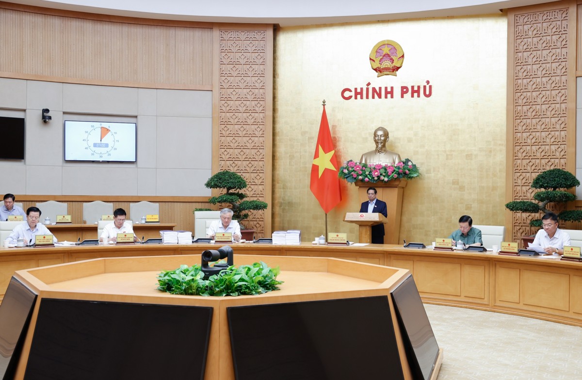 Bố trí đội ngũ cán bộ để vận hành 34 tỉnh, thành phố và 3.321 xã ngay sau sắp xếp