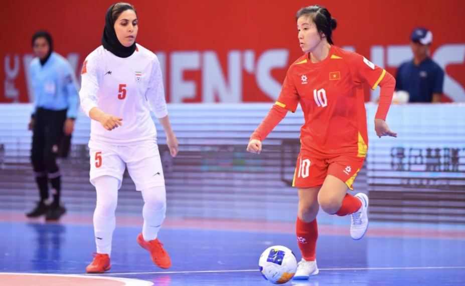 Hòa Iran, futsal nữ Việt Nam vào tứ kết châu Á 2025 với ngôi nhất bảng