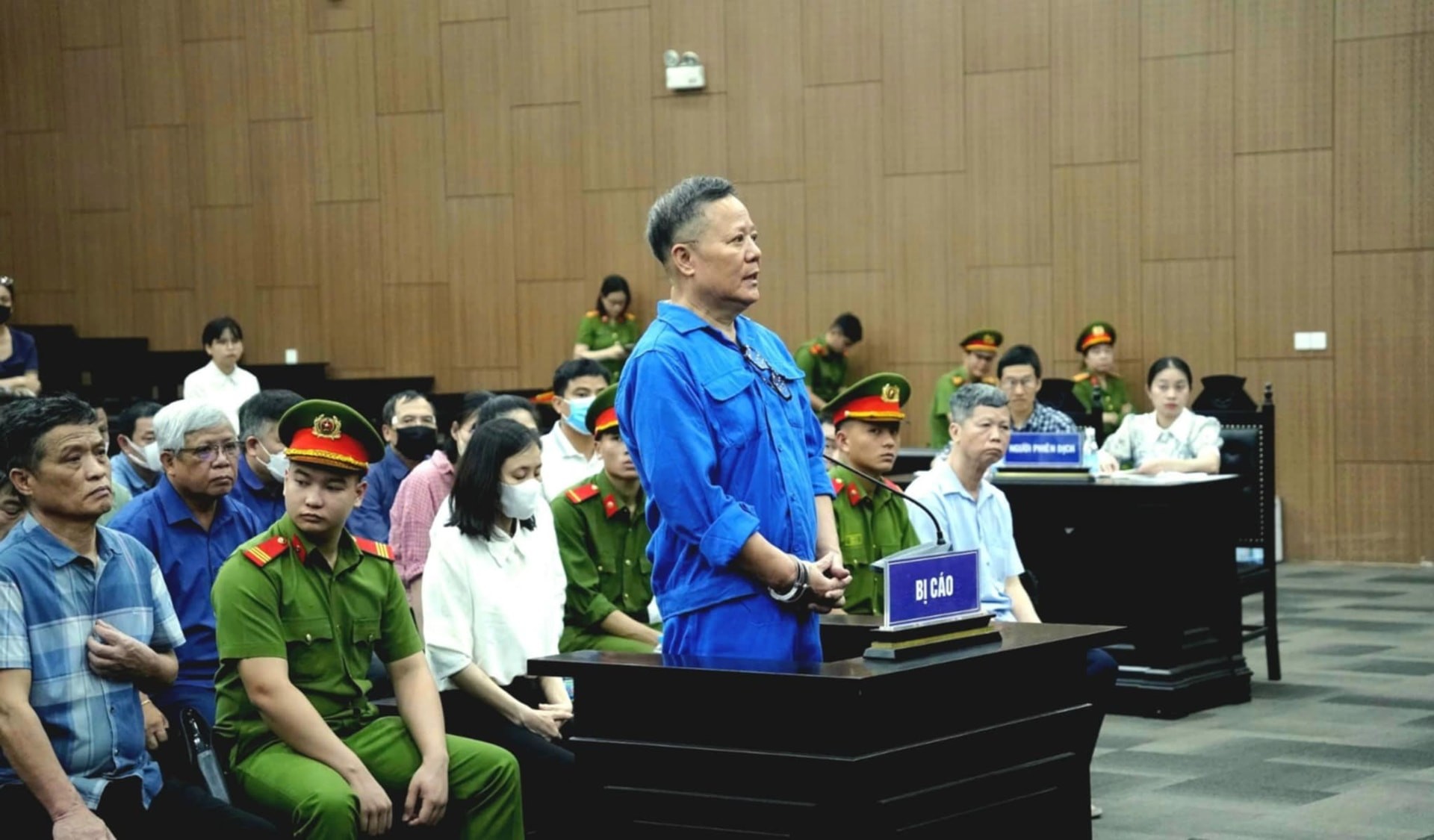 Vụ buôn lậu đất hiếm: Chủ tịch Công ty Thái Dương Đoàn Văn Huấn thừa nhận sai phạm