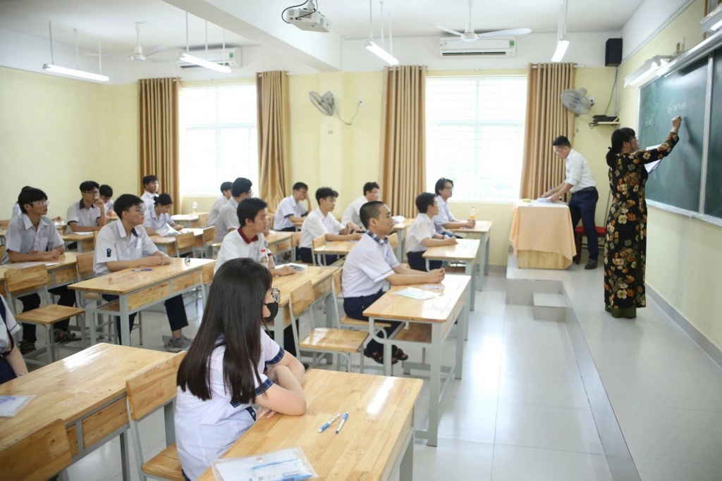 Chuẩn bị kỳ thi THPT và tuyển sinh đầu cấp tại TP.HCM