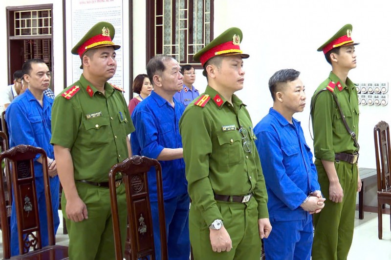 Ông Lưu Bình Nhưỡng được giảm án