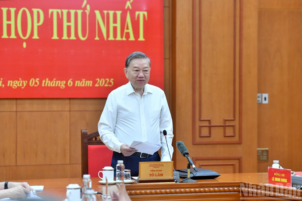 Xử lý nghiêm đảng viên trì hoãn, cản trở hoàn thiện thể chế, pháp luật