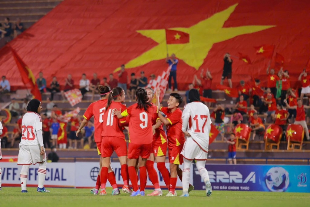 Đội tuyển nữ Việt Nam giành ngôi nhất bảng E vòng loại Asian Cup nữ 2026