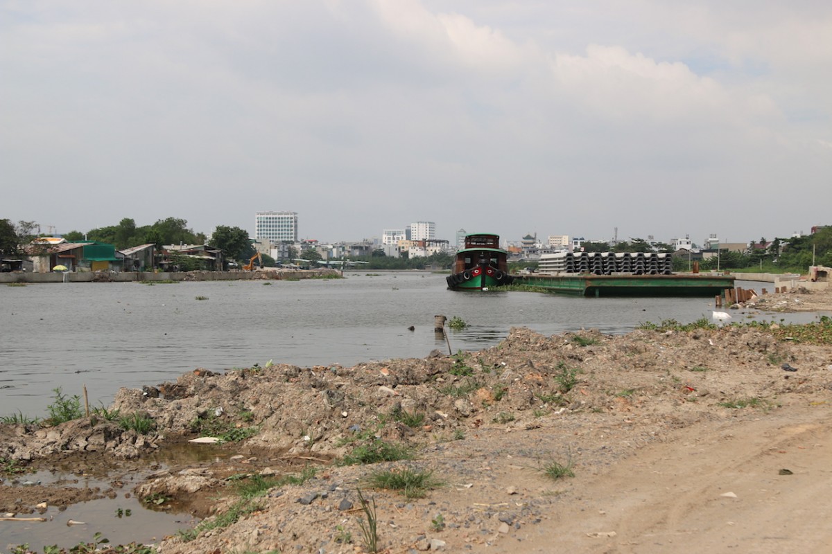 Nhiều nhà thầu thi công ỳ ạch tại dự án cải tạo kênh Tham Lương - Bến Cát - Rạch Nước Lên