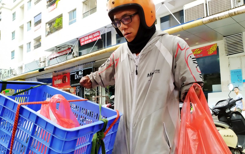 Nghị lực của chàng trai “tàn nhưng không phế”