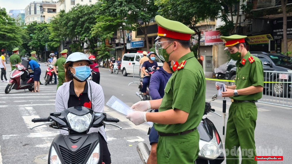 Kiểm soát hơn 21 nghìn lượt phương tiện tại các chốt cửa ngõ Thủ đô