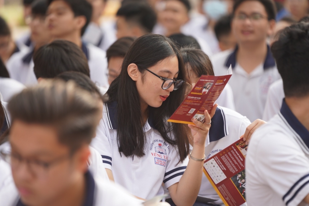 Nova College: Nhóm ngành Hàng không "trẻ" và đầy tiềm năng